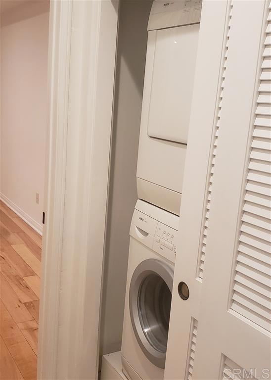 366 Forward Street, Unit E La Jolla, CA 92037 - Photo 12 of 26 a close up view of a washer and dryer