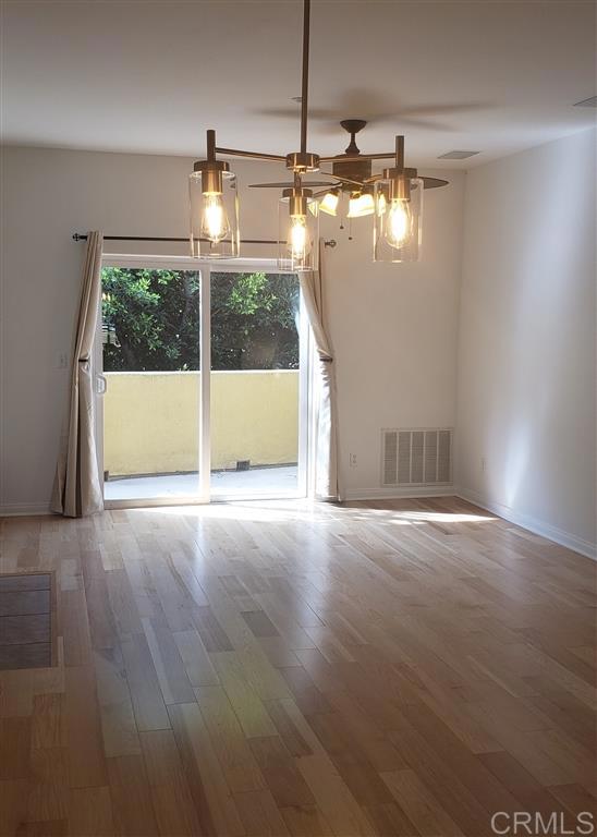 366 Forward Street, Unit E La Jolla, CA 92037 - Photo 5 of 26 a view of a indoor basketball court