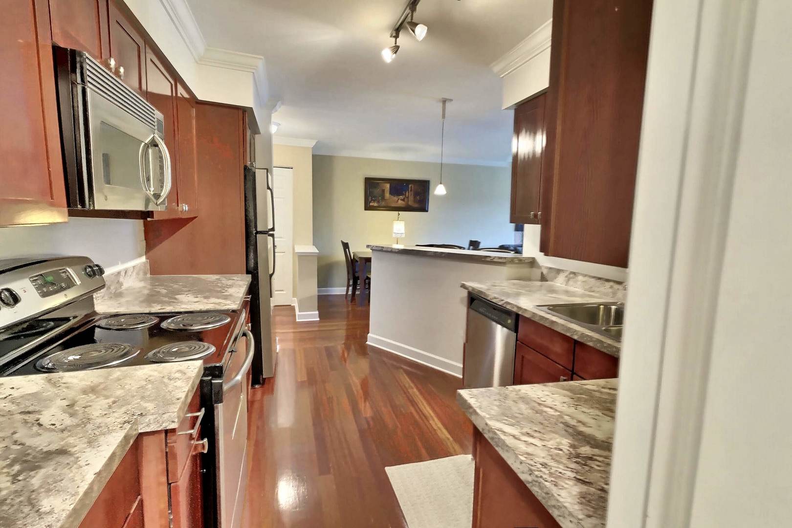 2230 South Goebbert Road, Unit 344 Arlington Heights, IL 60005 - Photo 4 of 12