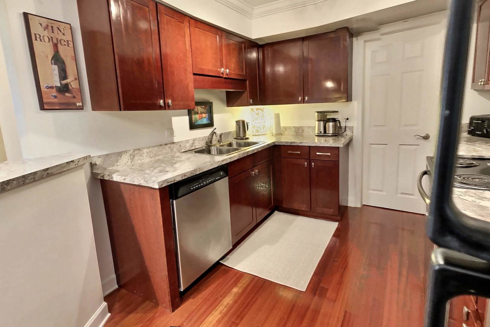2230 South Goebbert Road, Unit 344 Arlington Heights, IL 60005 - Photo 5 of 12