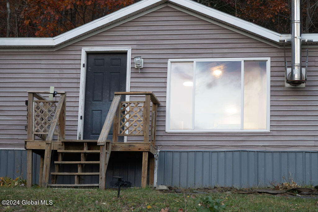 1124 Keyserkill Road Fulton, NY 12122 - Photo 4 of 52 IMG_4871 - Copy
