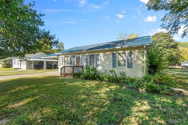 $129,900 | 209 Easy Street, Chaffee, MO 63740