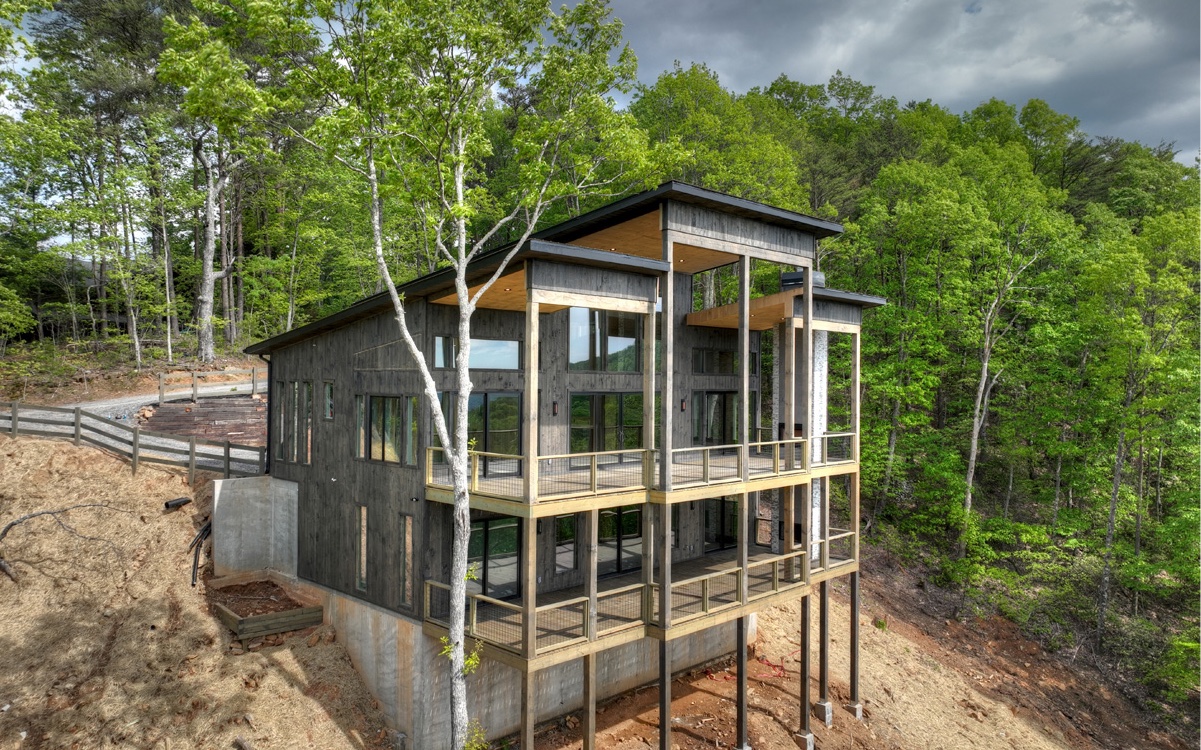 817 Griffith Parkway Blue Ridge, GA 30513 - Photo 4 of 72 Additional View