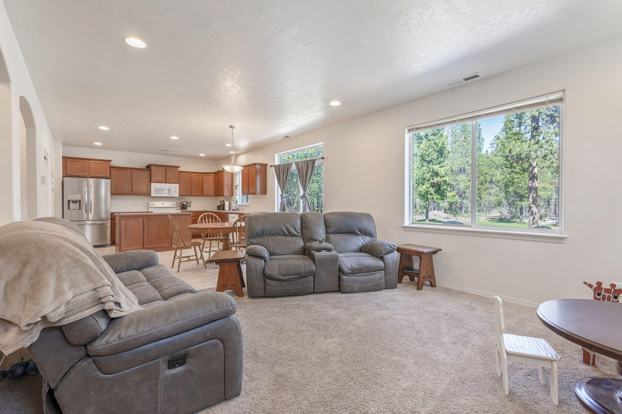 53090 Day Road La Pine, OR 97739 - Photo 9 of 34 7-web-or-mls-07
