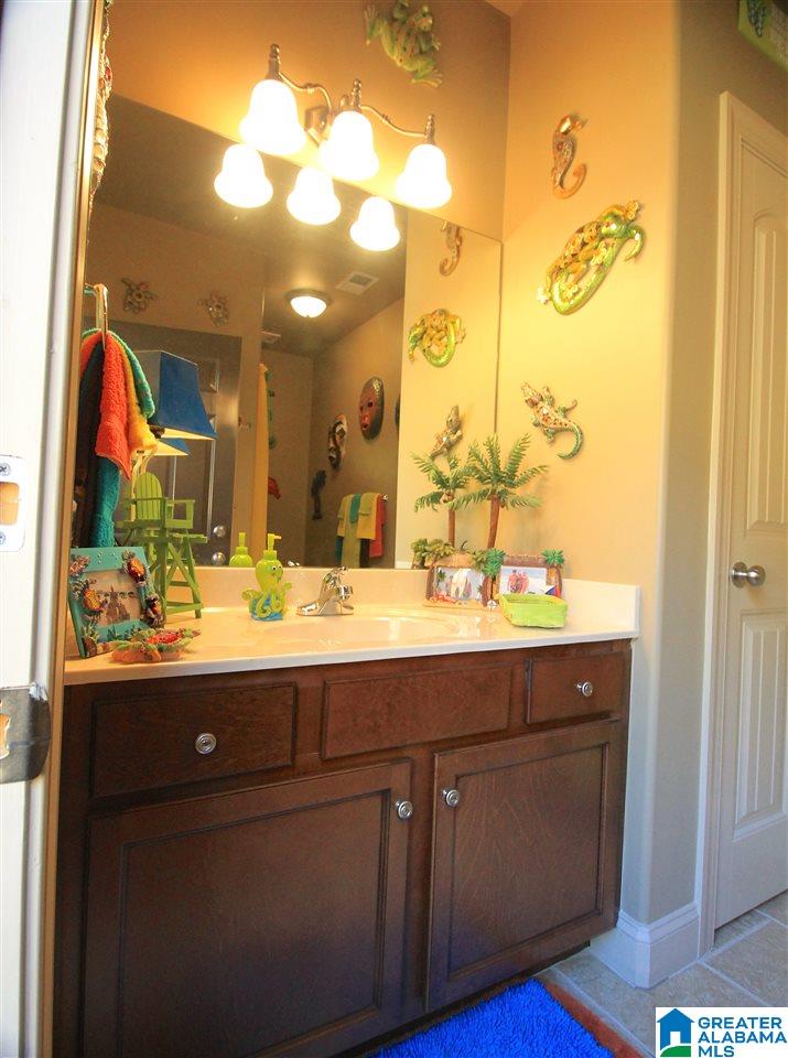 6542 Ivy Walk Bessemer, AL 35022 - Photo 5 of 31