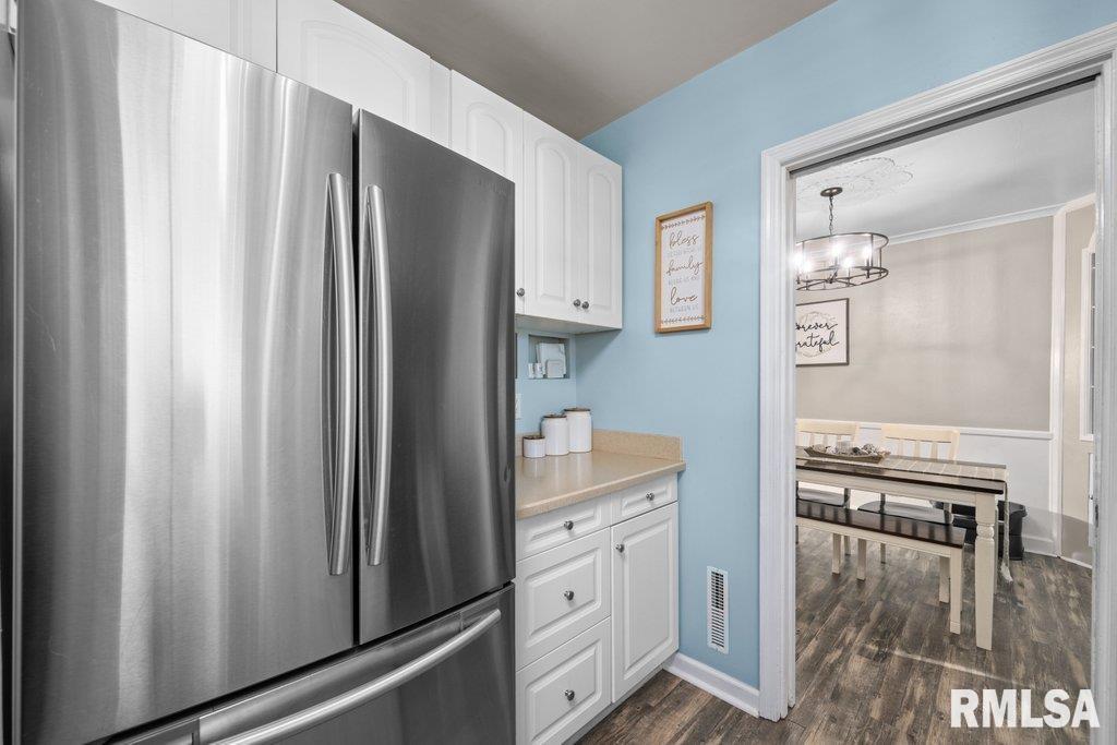 3255 14th Street Rock Island, IL 61201 - Photo 15 of 38