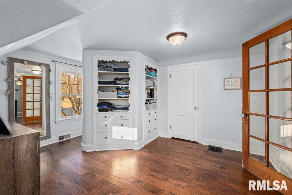 3255 14th Street Rock Island, IL 61201 - Photo 24 of 38