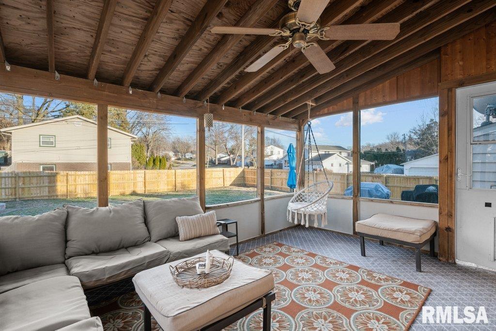 3255 14th Street Rock Island, IL 61201 - Photo 35 of 38