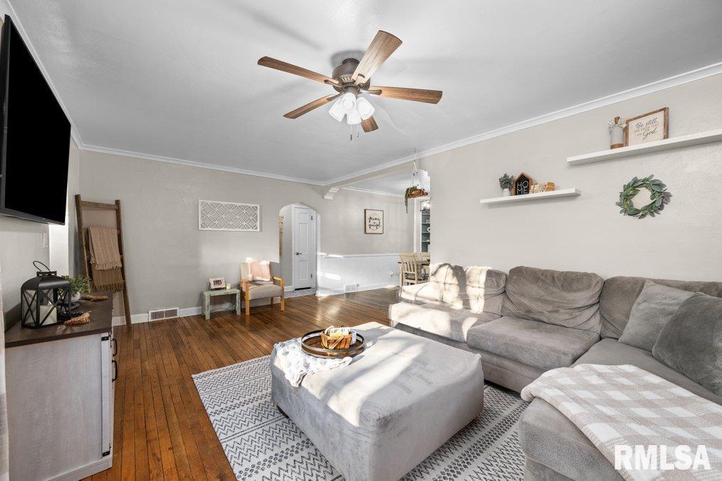 3255 14th Street Rock Island, IL 61201 - Photo 10 of 38