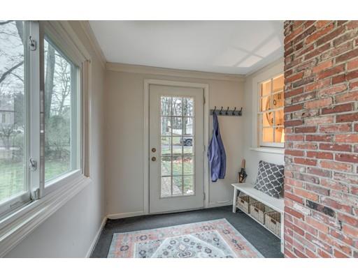 65 County Road Reading, MA 01867 - Photo 6 of 29 Gallery Image 6