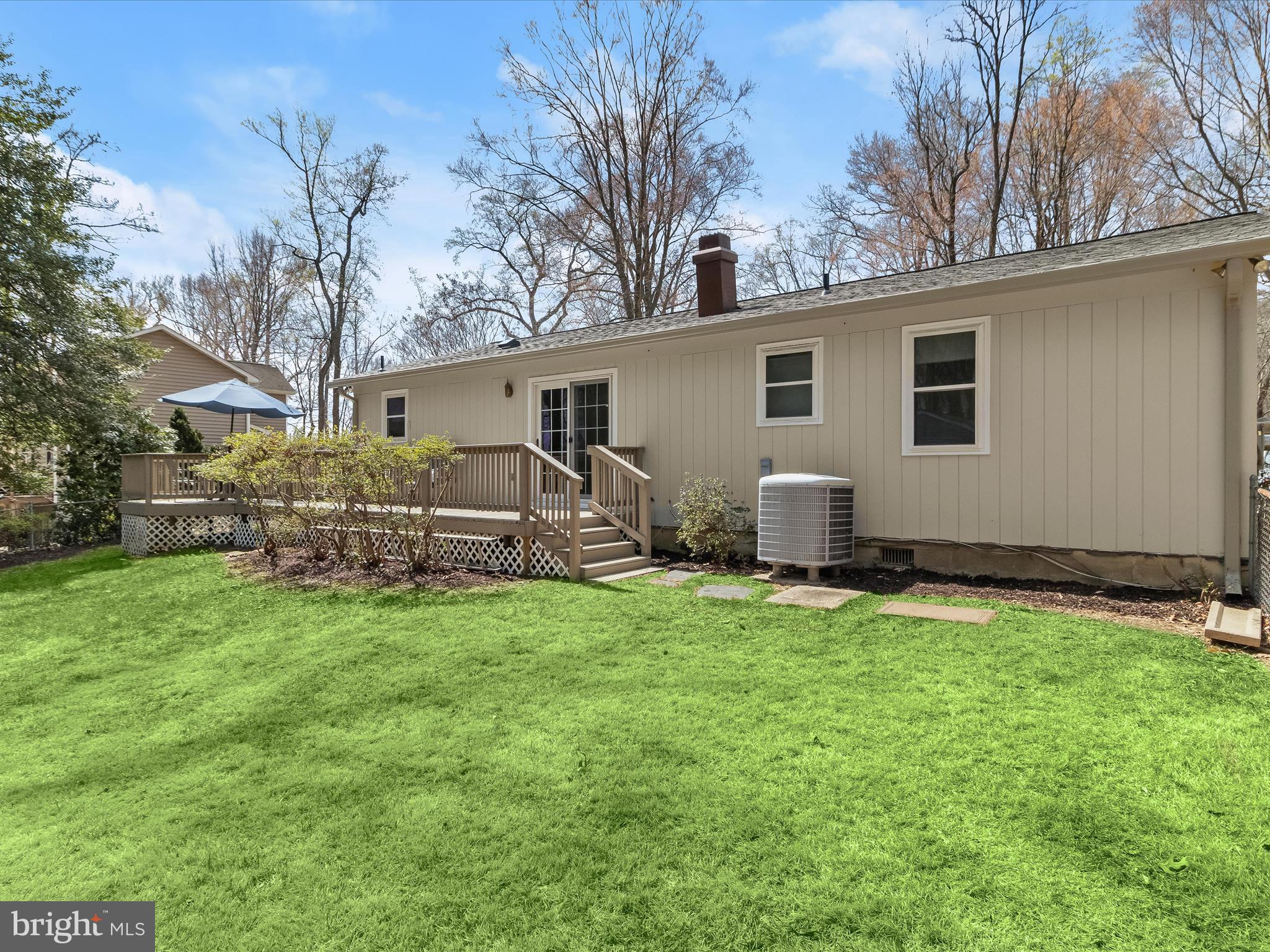941 Buttonwood Trail Crownsville, MD 21032 - Photo 32 of 43 a view of a backyard with garden