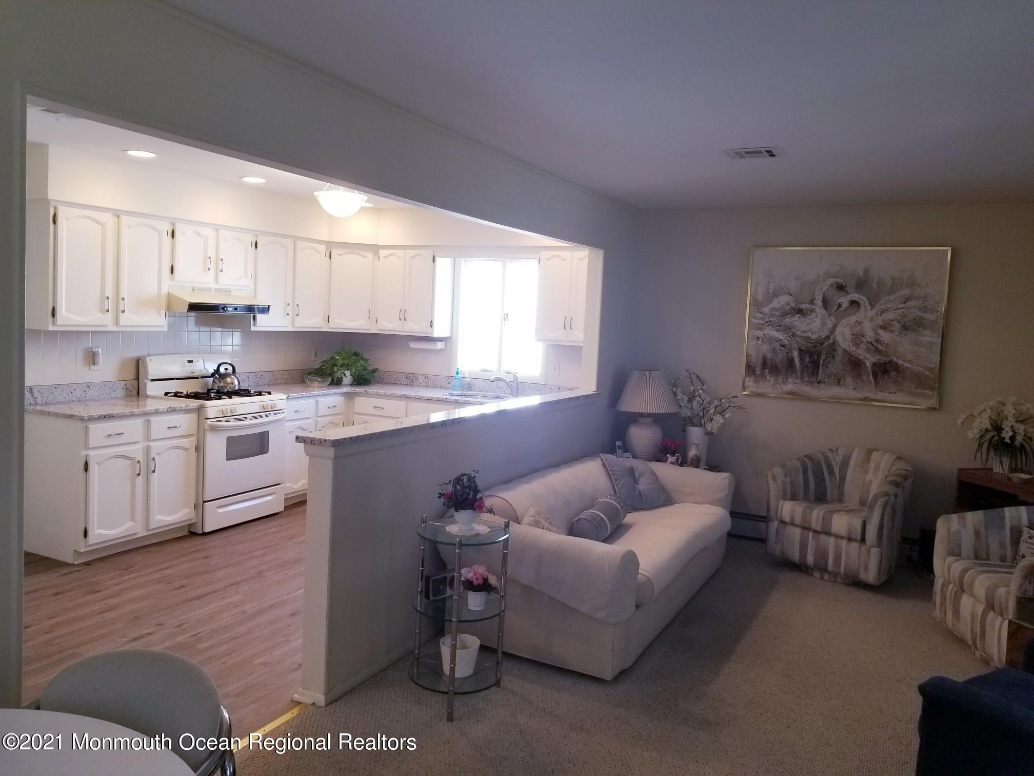 28 Mapleton Road Toms River, NJ 08757 - Photo 14 of 27 28 mapleton kitchen 1 - Copy