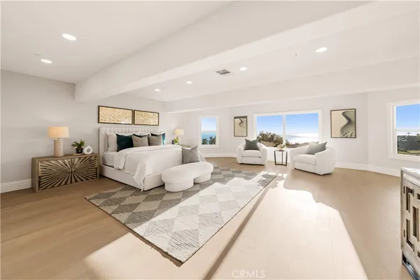 $3,990,000 | 857 Avenida Acapulco, San Clemente, CA 92672