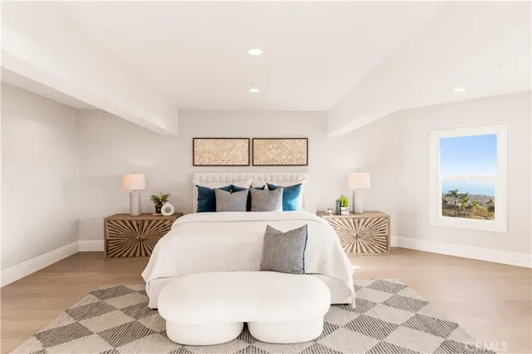 $3,990,000 | 857 Avenida Acapulco, San Clemente, CA 92672