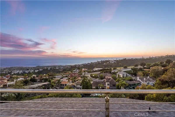 $3,990,000 | 857 Avenida Acapulco, San Clemente, CA 92672