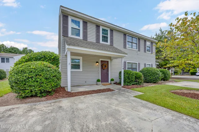 $225,500 | 154 Lullwater Drive, Unit A, Wilmington, NC 28403