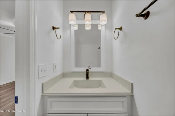 $221,500 | 154 Lullwater Drive, Unit A, Wilmington, NC 28403