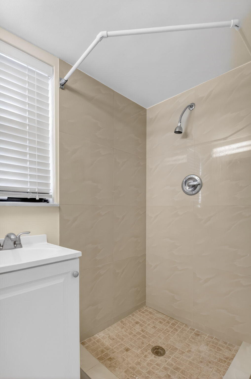 7200 Northwest 2nd Avenue, Unit 162 Boca Raton, FL 33487 - Photo 24 of 38 24-web-or-mls-DSC_8874