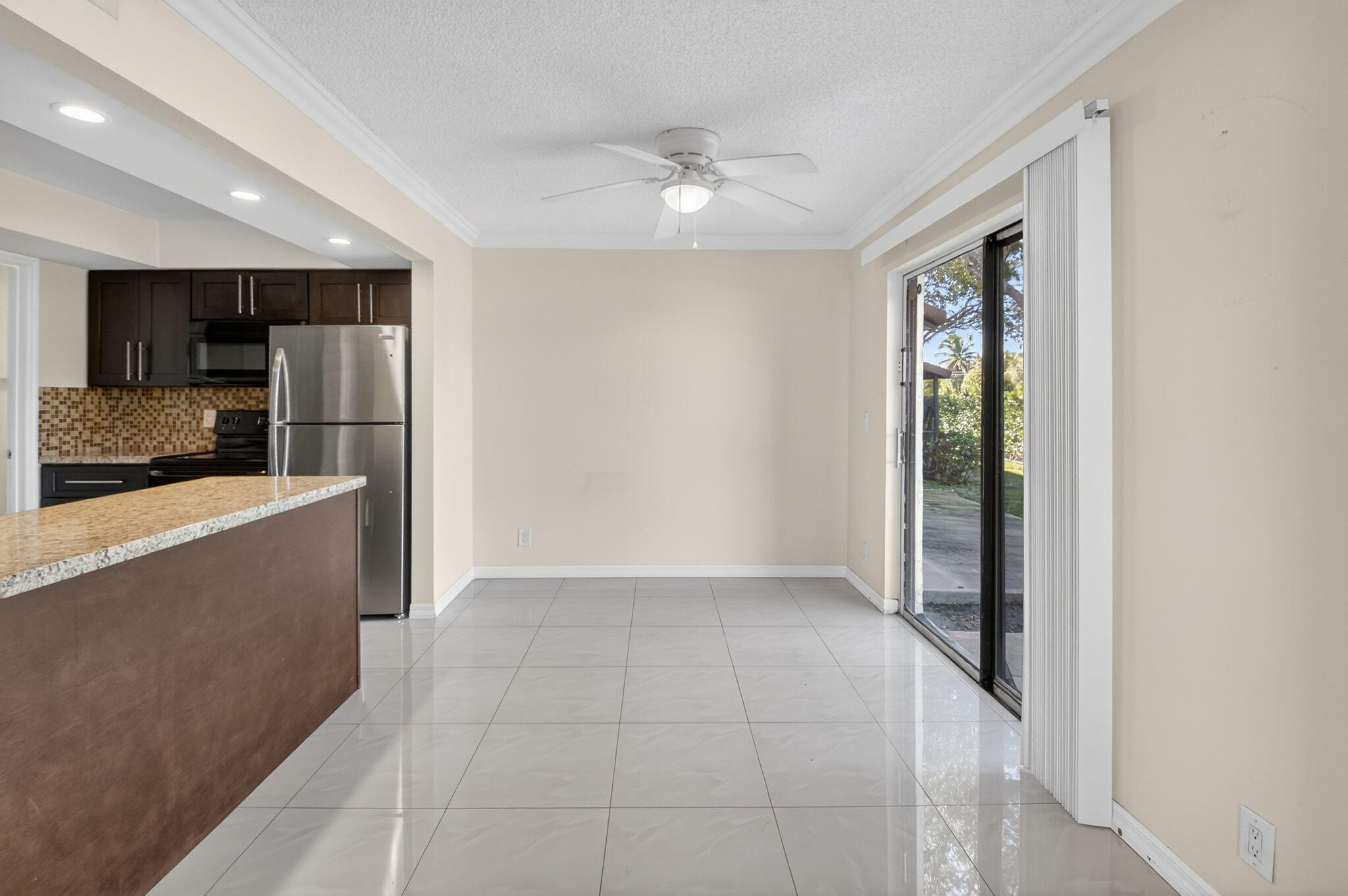 7200 Northwest 2nd Avenue, Unit 162 Boca Raton, FL 33487 - Photo 5 of 38 5-web-or-mls-DSC_8799