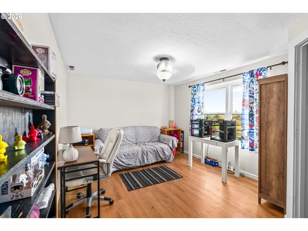 $550,000 | 1898 Iron Horse Road, Eugene, OR 97402