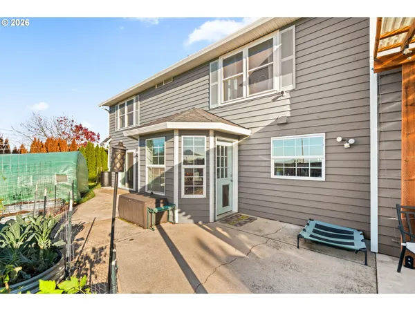 $550,000 | 1898 Iron Horse Road, Eugene, OR 97402