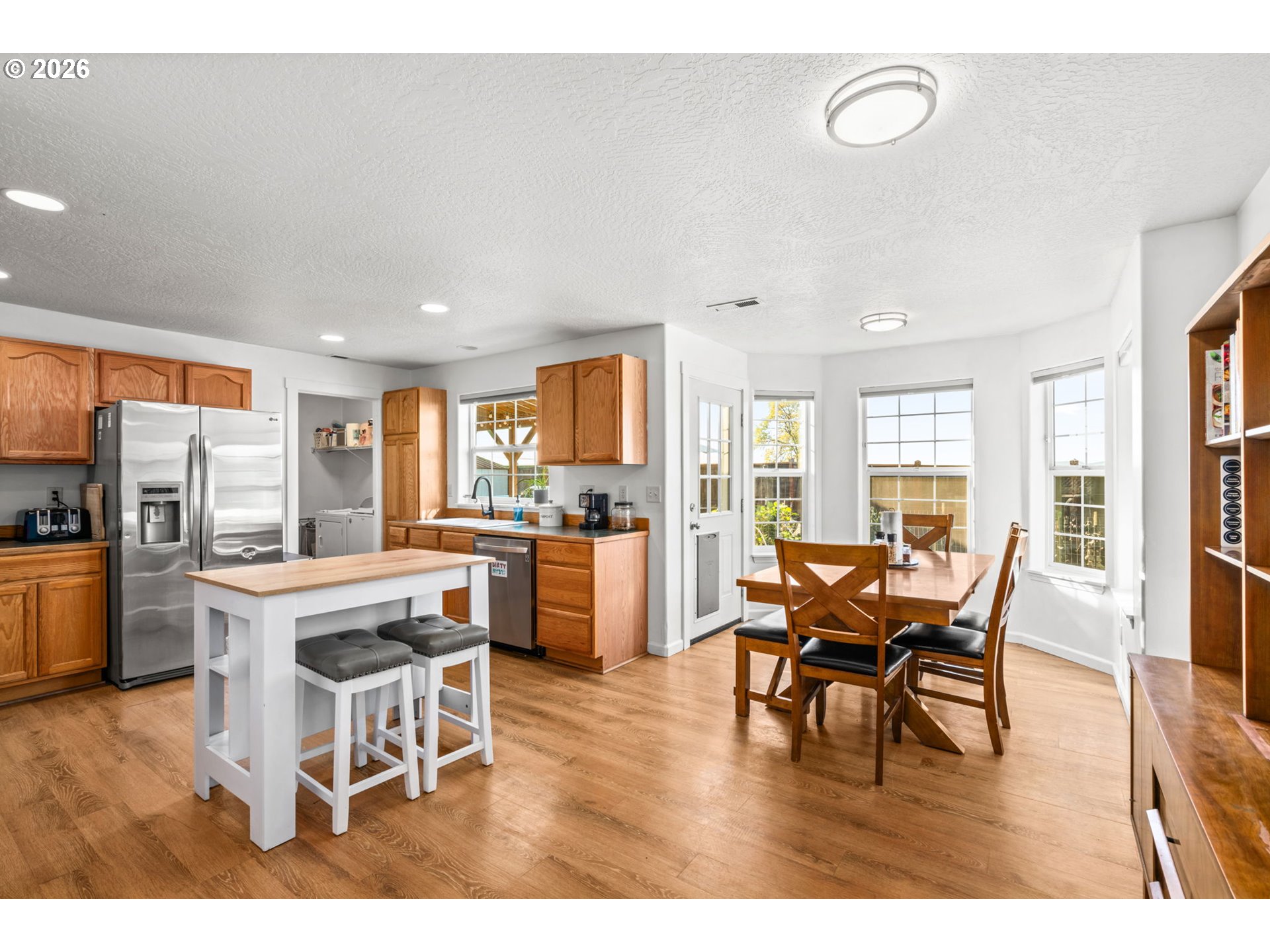 1898 Iron Horse Road Eugene, OR 97402 - Photo 10 of 44