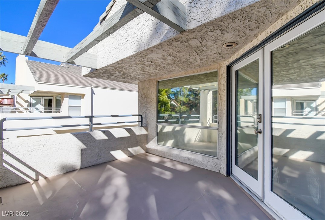 2781 Ferrin Road Las Vegas, NV 89117 - Photo 4 of 37