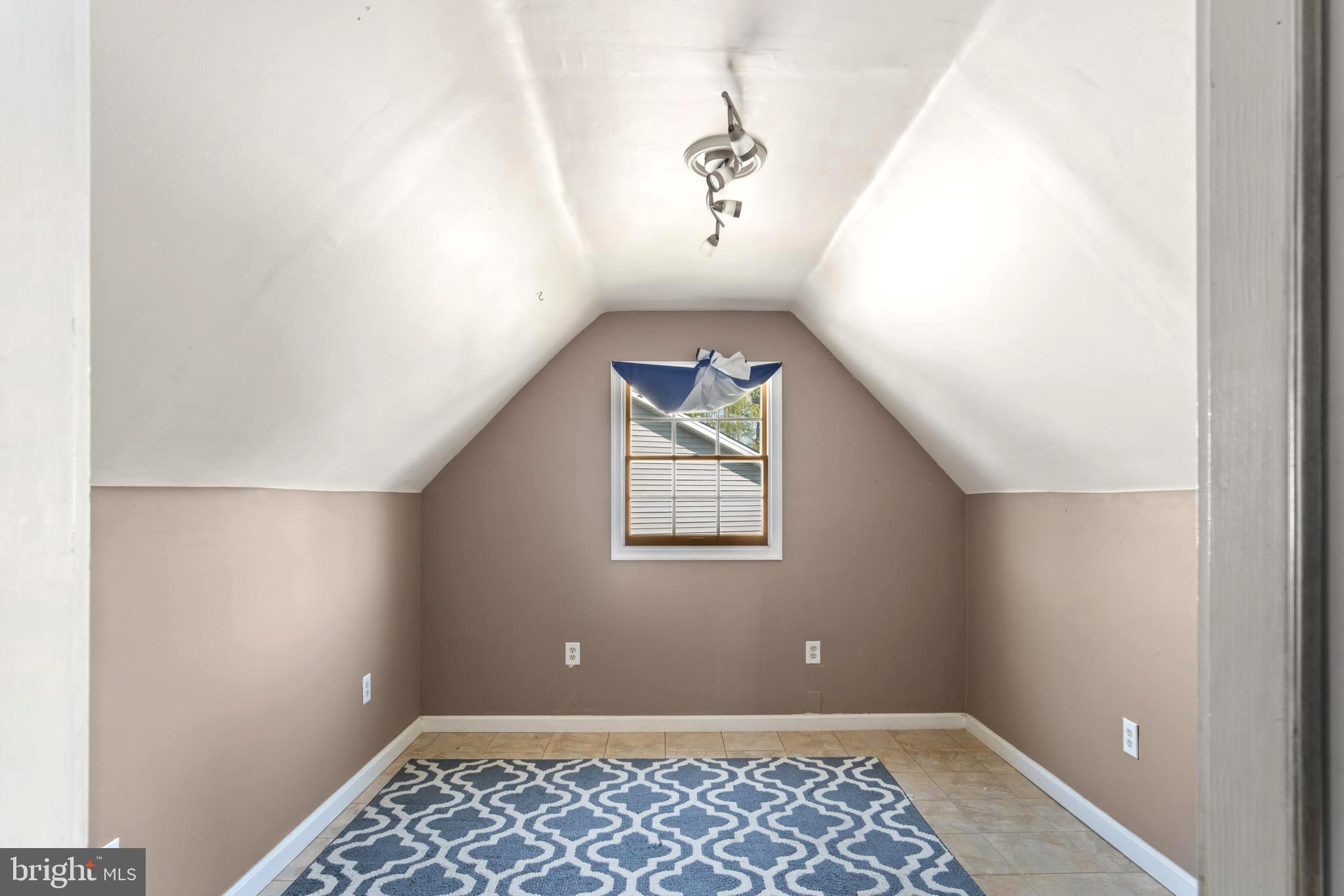 1636 Harrier Lane Culpeper, VA 22701 - Photo 15 of 19 an empty room with windows