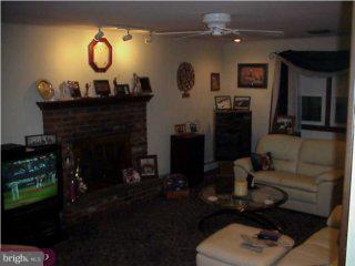 442 Valley Road Langhorne, PA 19047 - Photo 3 of 6 Gallery Image 3