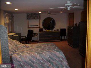 442 Valley Road Langhorne, PA 19047 - Photo 5 of 6 Gallery Image 5