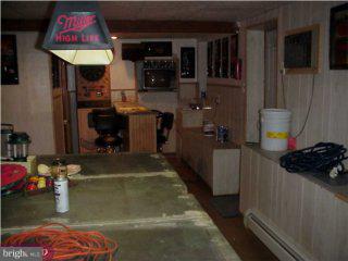 442 Valley Road Langhorne, PA 19047 - Photo 6 of 6 Gallery Image 6