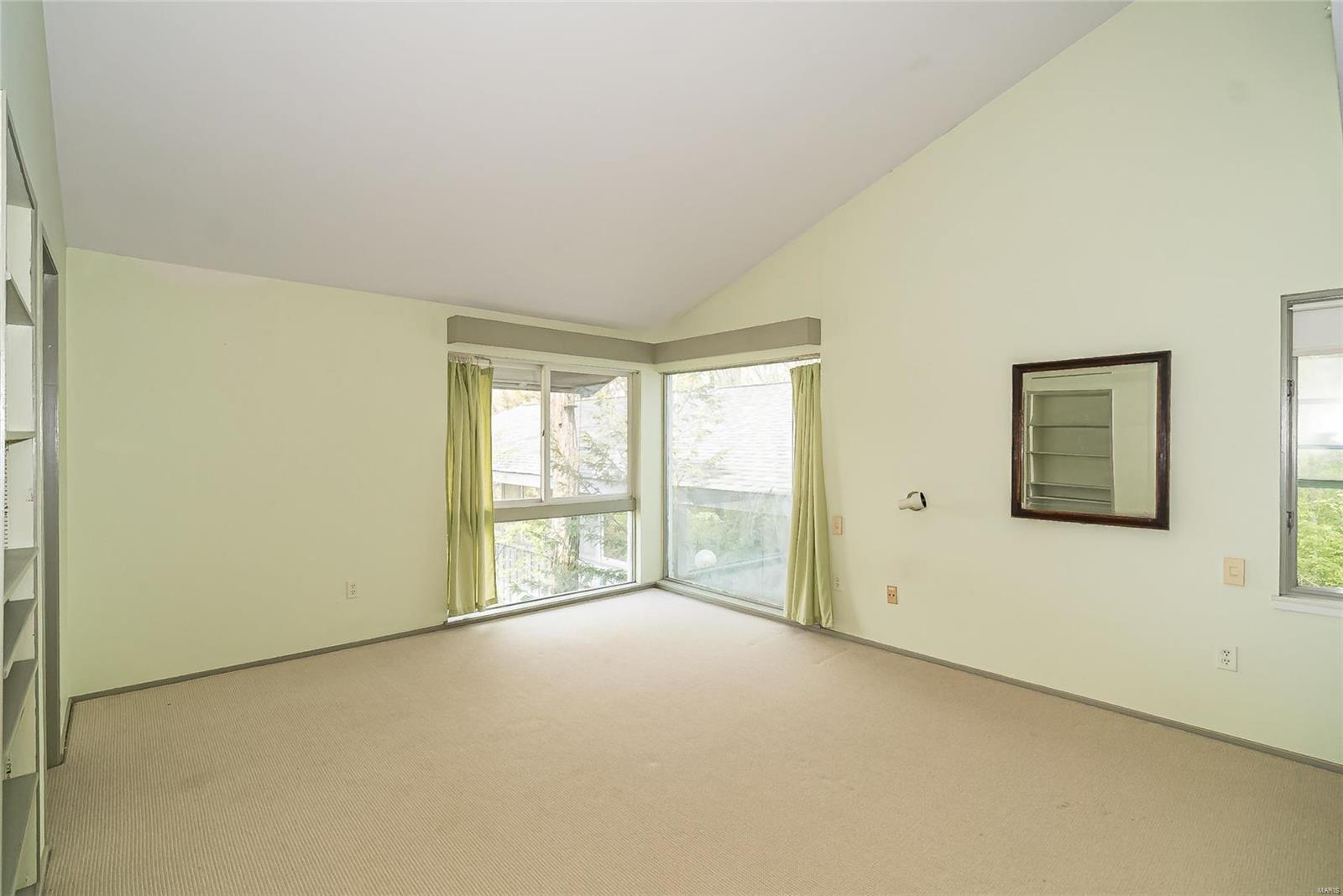 740 High Hampton Road St. Louis, MO 63124 - Photo 24 of 36 Gallery Image 24