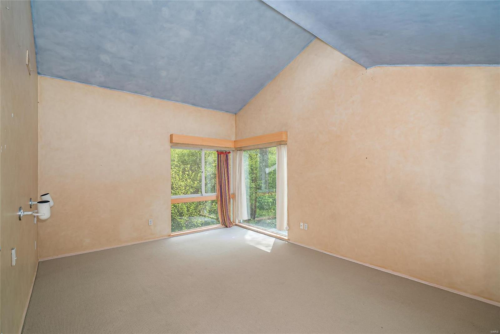 740 High Hampton Road St. Louis, MO 63124 - Photo 26 of 36 Gallery Image 26