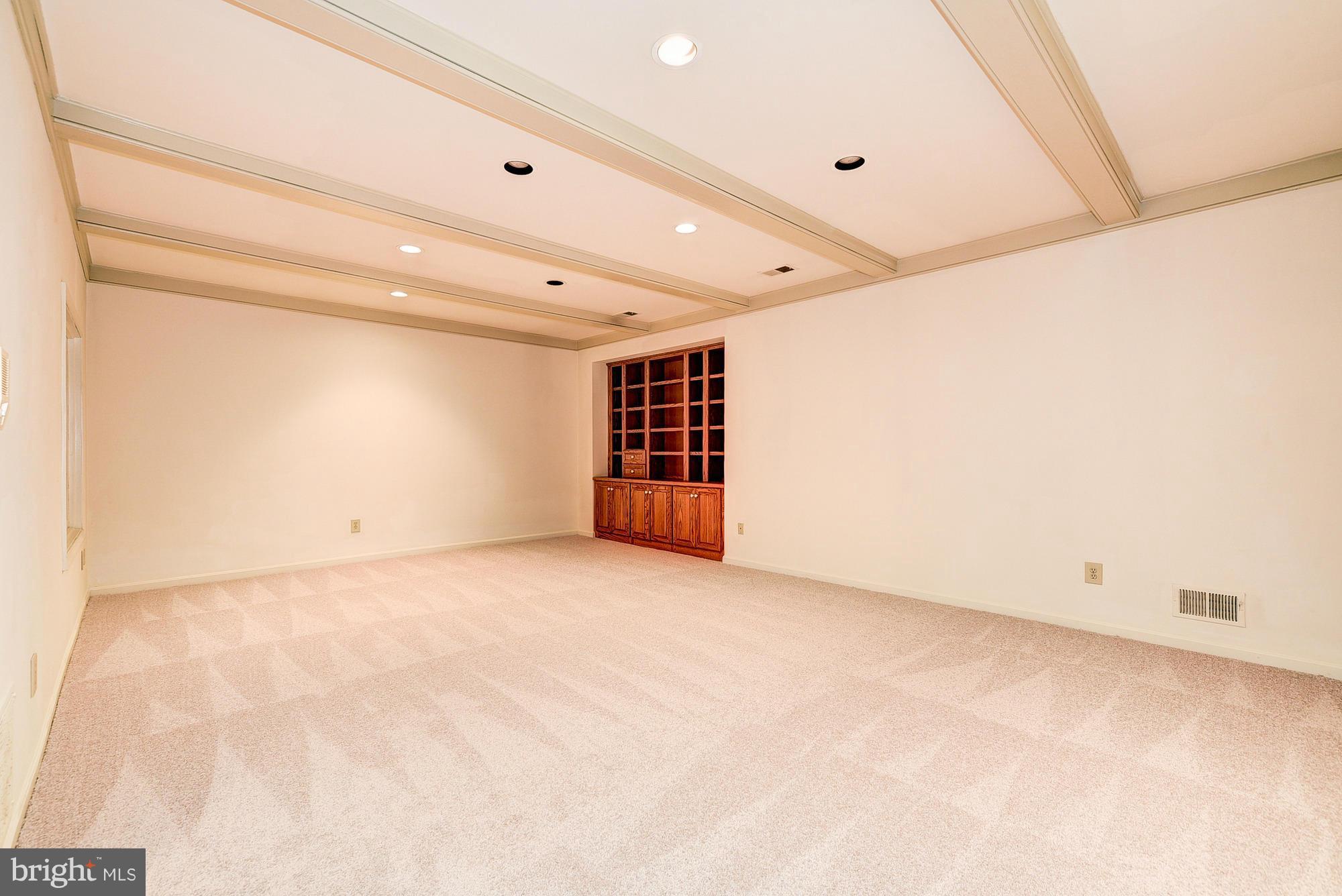 8023 Rising Ridge Road Bethesda, MD 20817 - Photo 23 of 30 a view of an empty room with a window