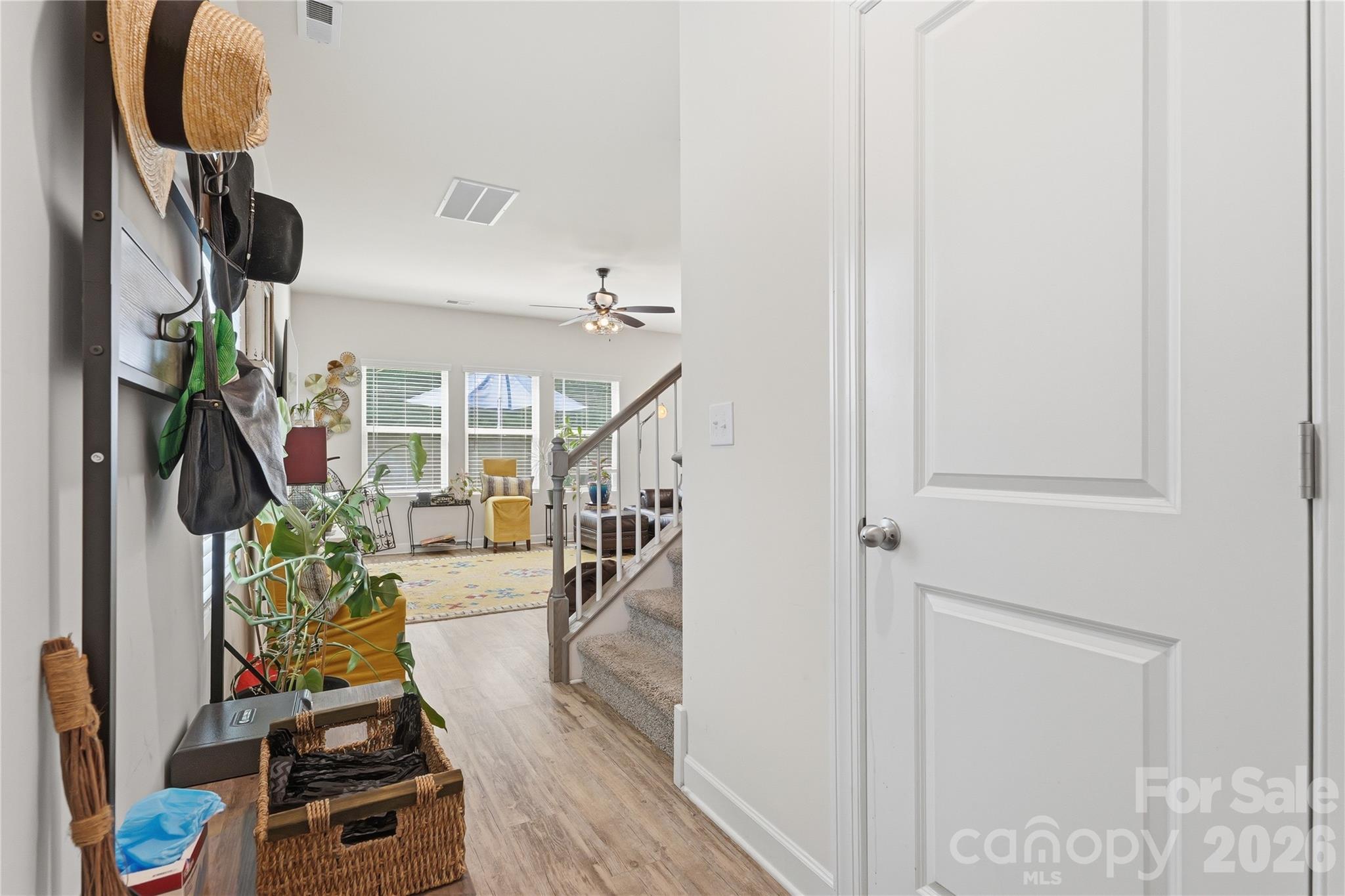 6116 Hailstone Road Charlotte, NC 28215 - Photo 4 of 35 Gallery Image 4