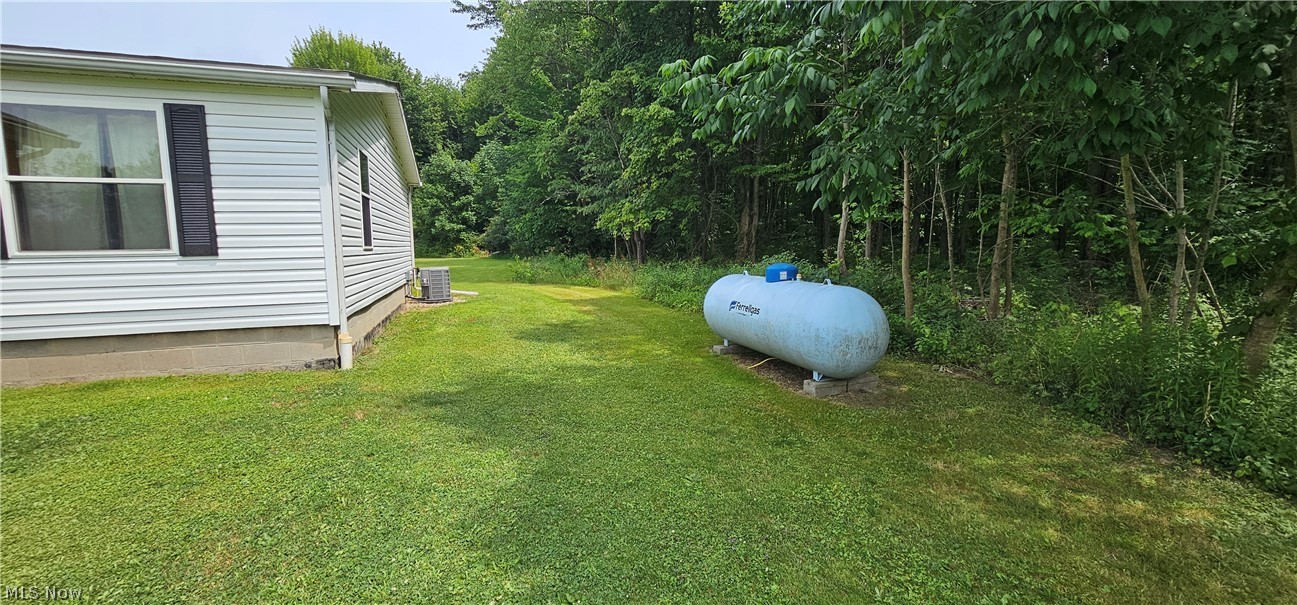 1860 Middle Road Pierpont, OH 44082 - Photo 19 of 23