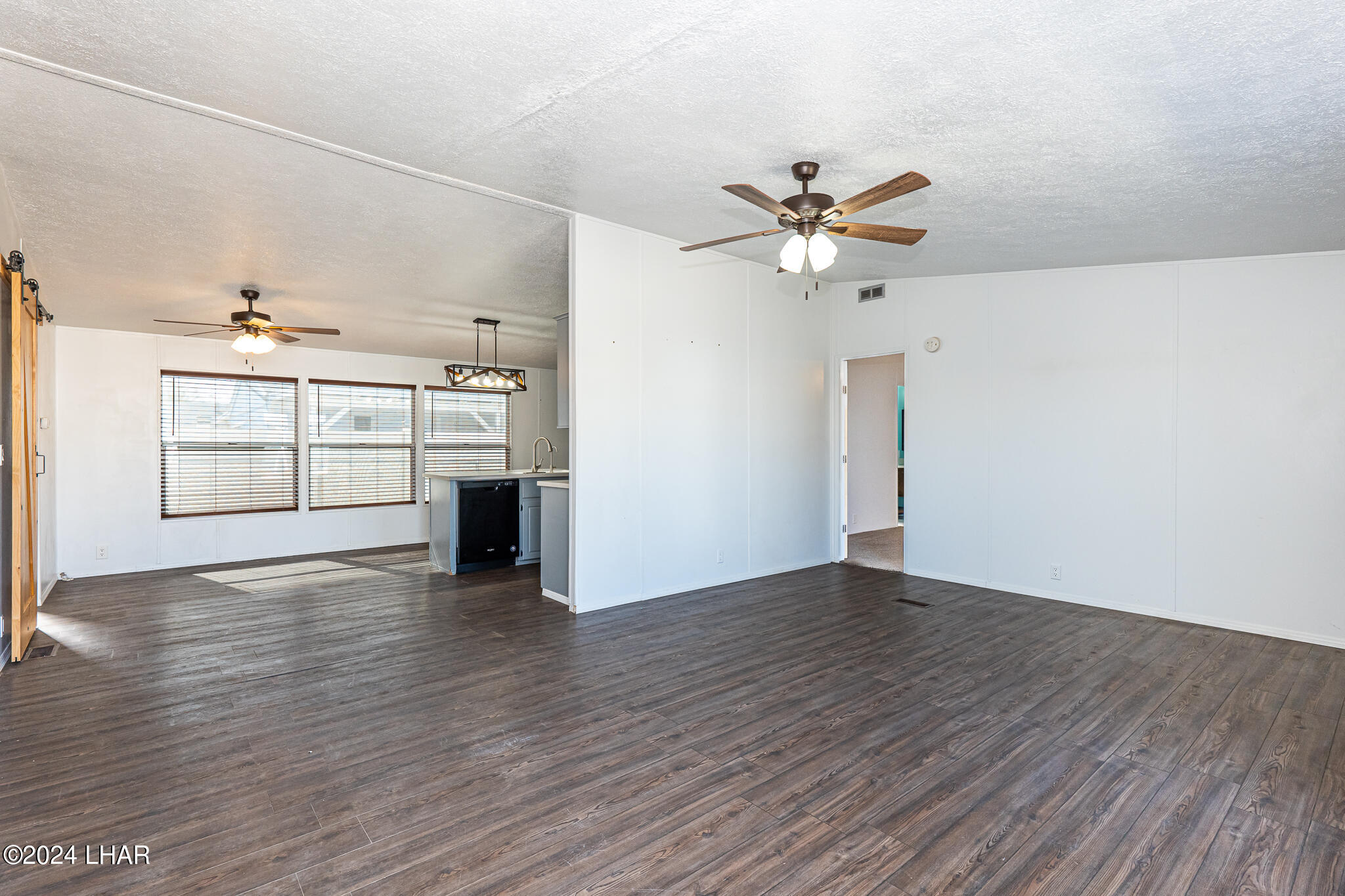 4322 Rafe Avenue Fort Mohave, AZ 86426 - Photo 5 of 40 4322 S Rafe Dr., Fort Mohave, AZ-05