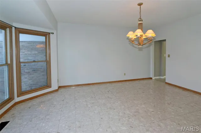 $645,000 | 12762 Hezel Lane, St. Louis, MO 63141