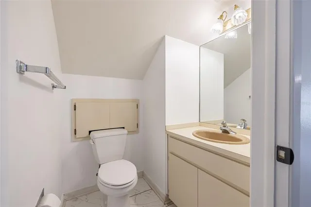 $349,000 | 498 Lakeview Drive, Unit 45, Palm Harbor, FL 34683