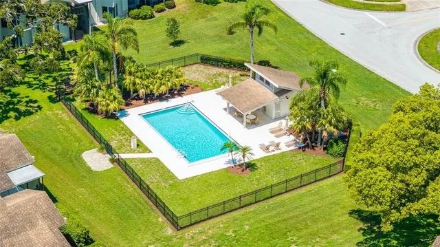 $349,000 | 498 Lakeview Drive, Unit 45, Palm Harbor, FL 34683