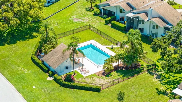 $349,000 | 498 Lakeview Drive, Unit 45, Palm Harbor, FL 34683