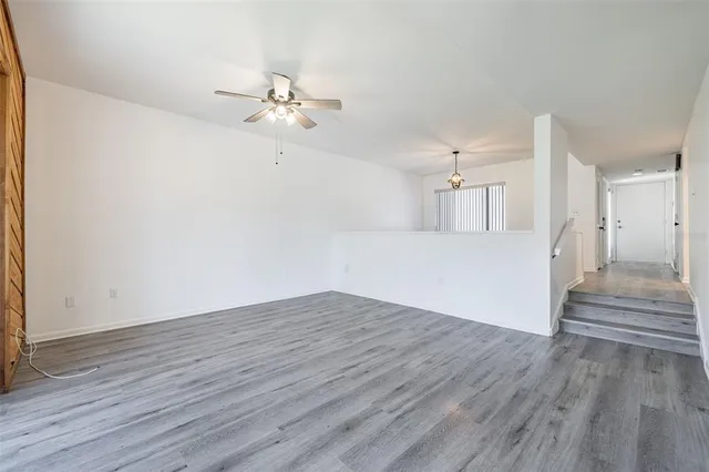 $349,000 | 498 Lakeview Drive, Unit 45, Palm Harbor, FL 34683