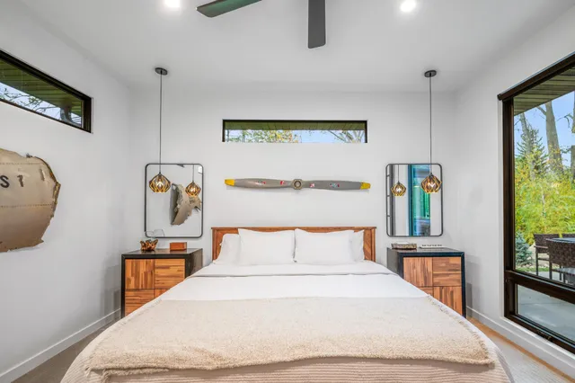 $844,900 | 624 East Circle Ridge Place, Sturgeon Bay, WI 54235