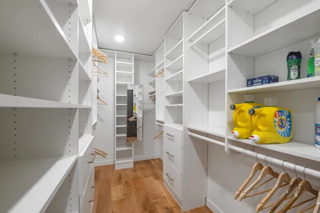 $844,900 | 624 East Circle Ridge Place, Sturgeon Bay, WI 54235