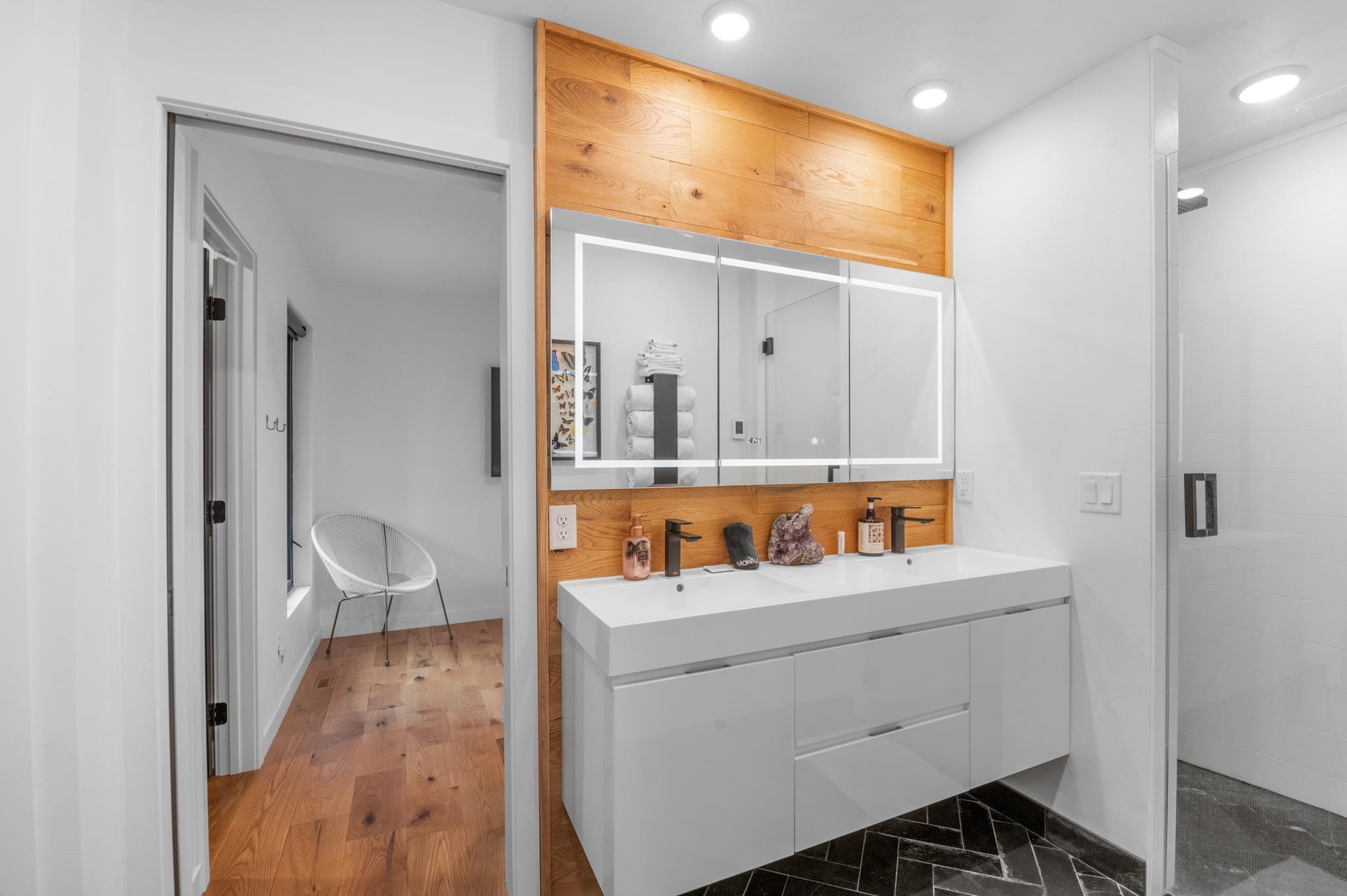 624 East Circle Ridge Place Sturgeon Bay, WI 54235 - Photo 34 of 50