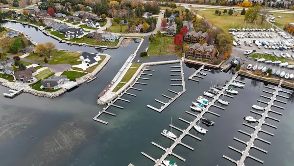 $844,900 | 624 East Circle Ridge Place, Sturgeon Bay, WI 54235