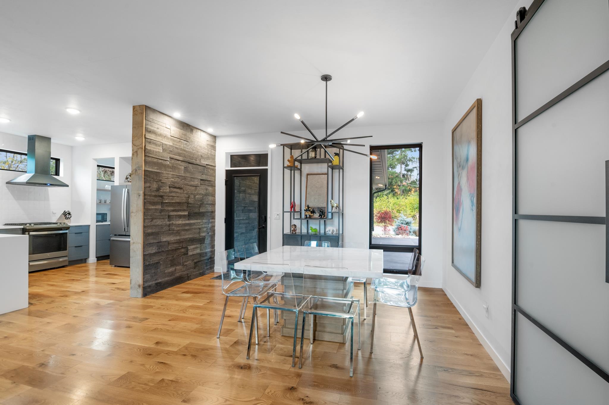 624 East Circle Ridge Place Sturgeon Bay, WI 54235 - Photo 8 of 50