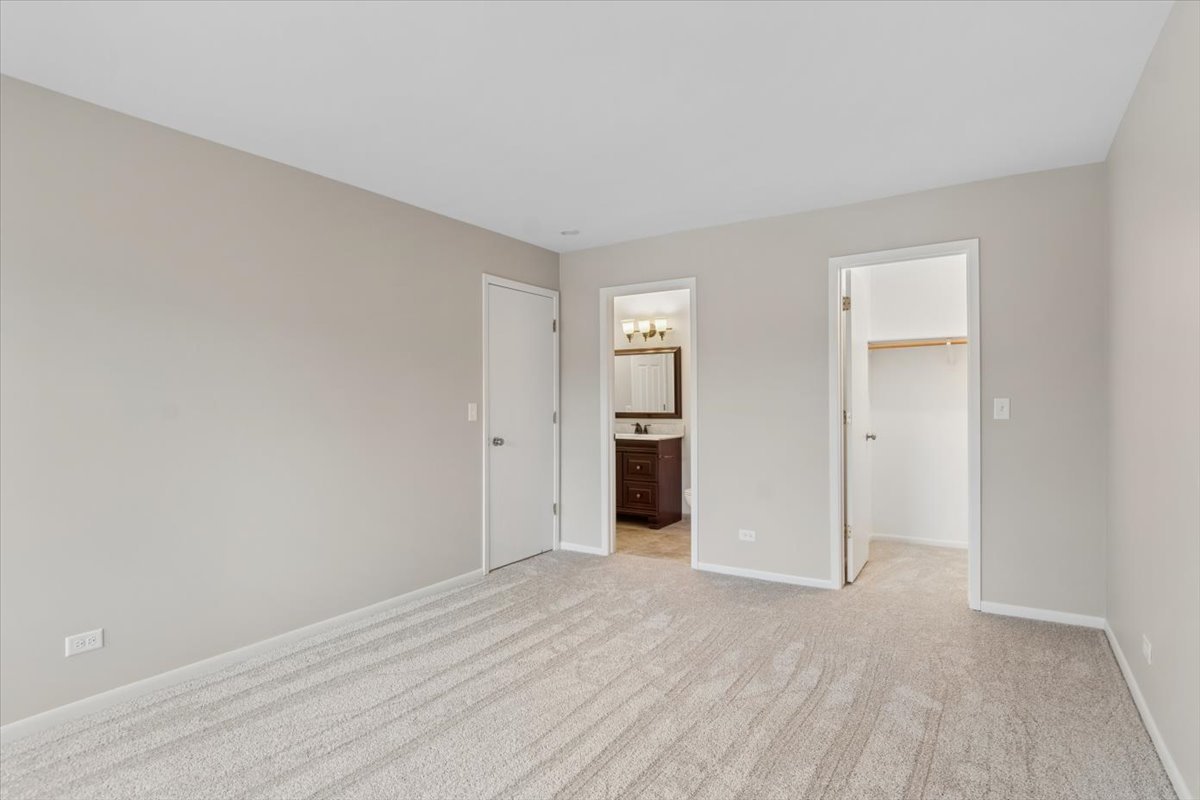 6227 Trinity Drive, Unit 2B Lisle, IL 60532 - Photo 11 of 20