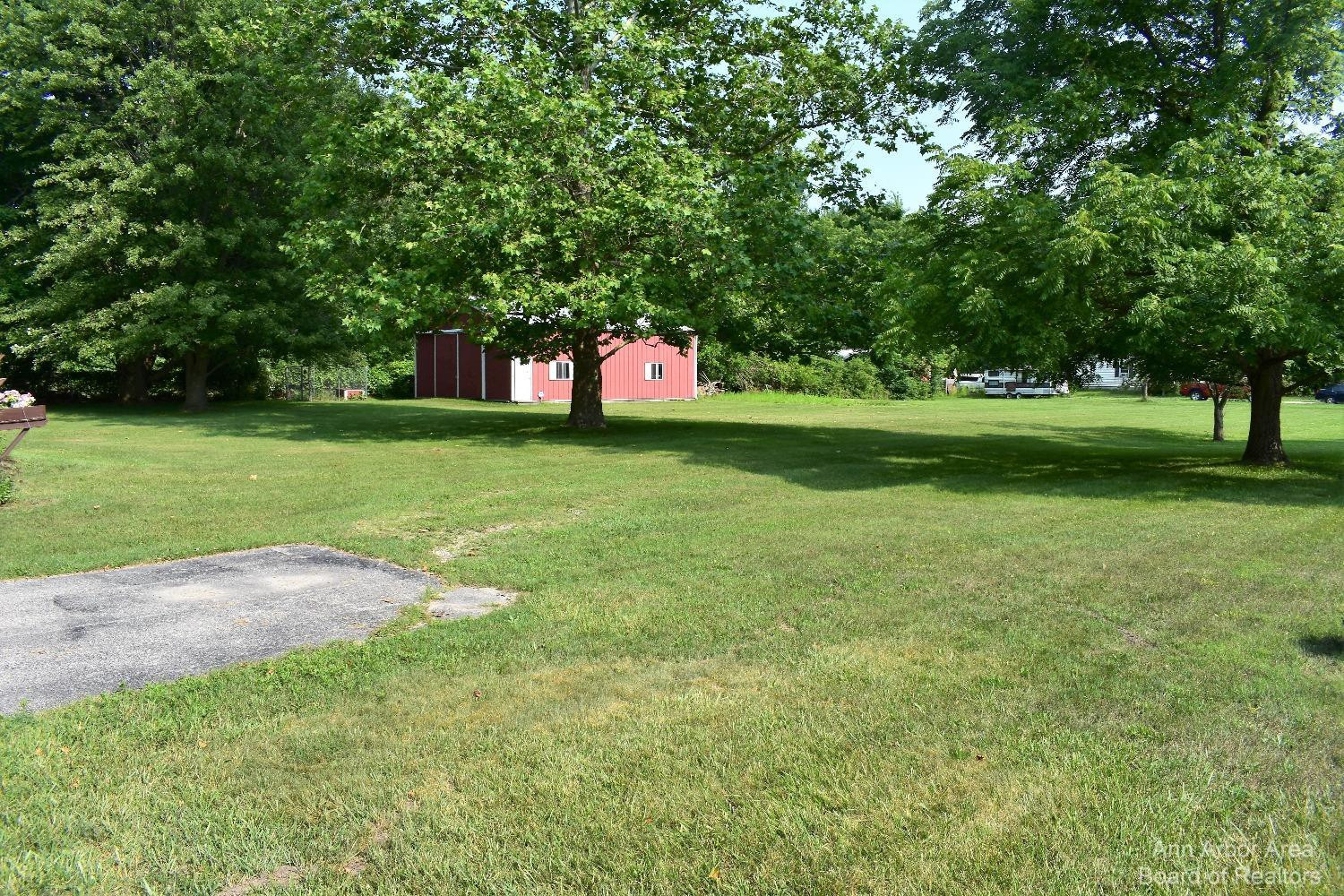 11600 Crowe Road Milan, MI 48160 - Photo 3 of 28 Photo 3