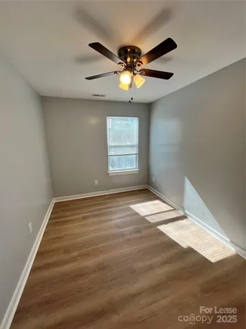 a view of empty room with window